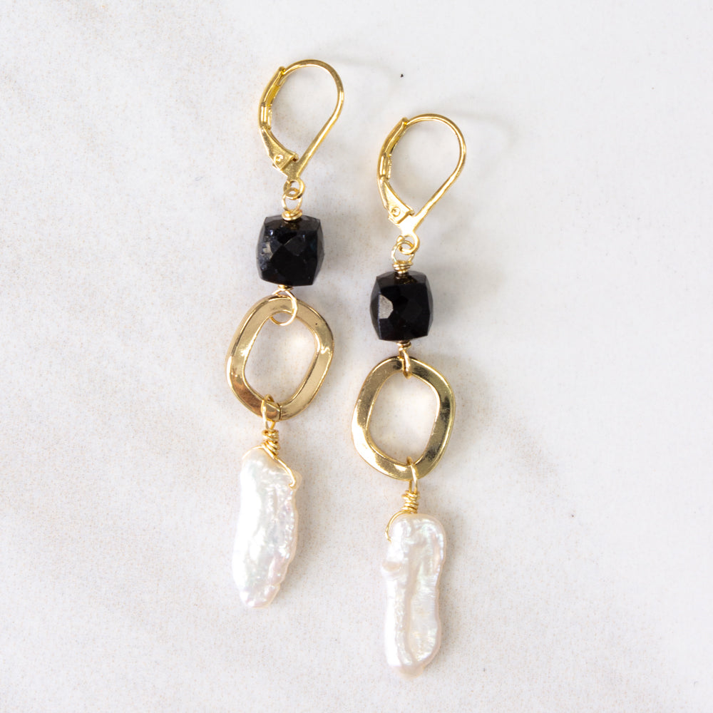 Faceted black spinel and stick pearl earrings