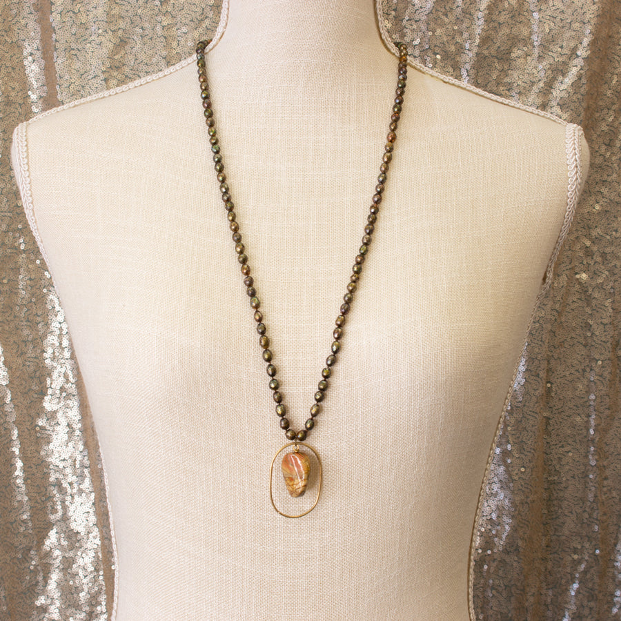 Hand Knotted Pearl and Agate Necklace